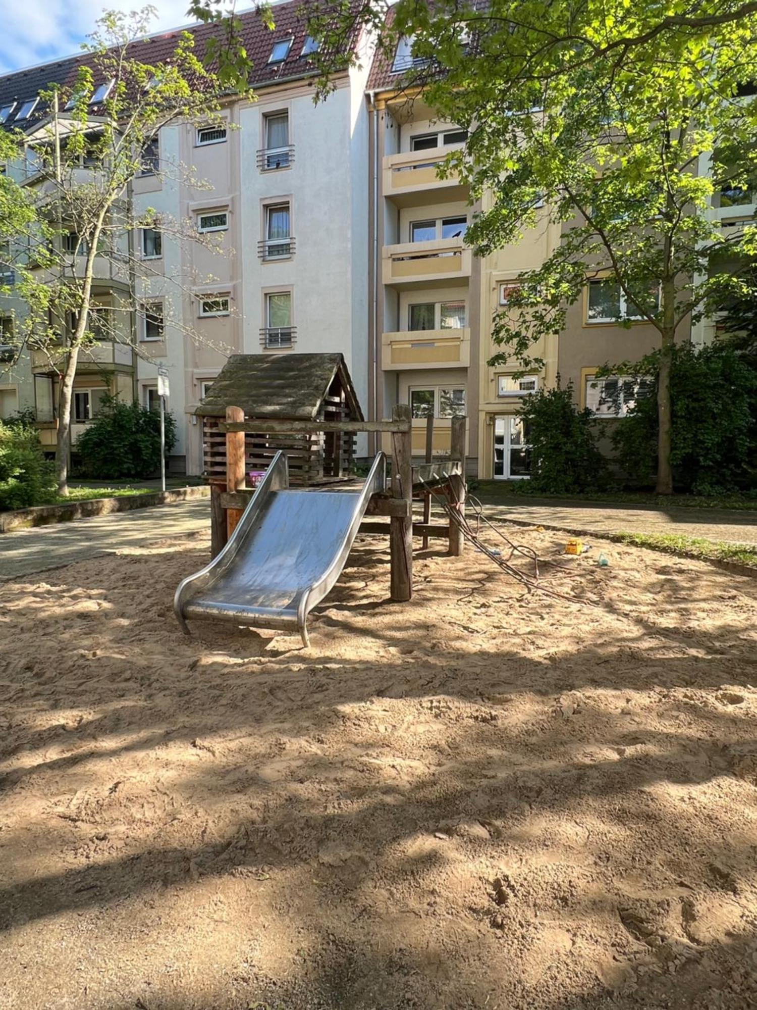 Homestay Benzi Ерфурт Екстериор снимка